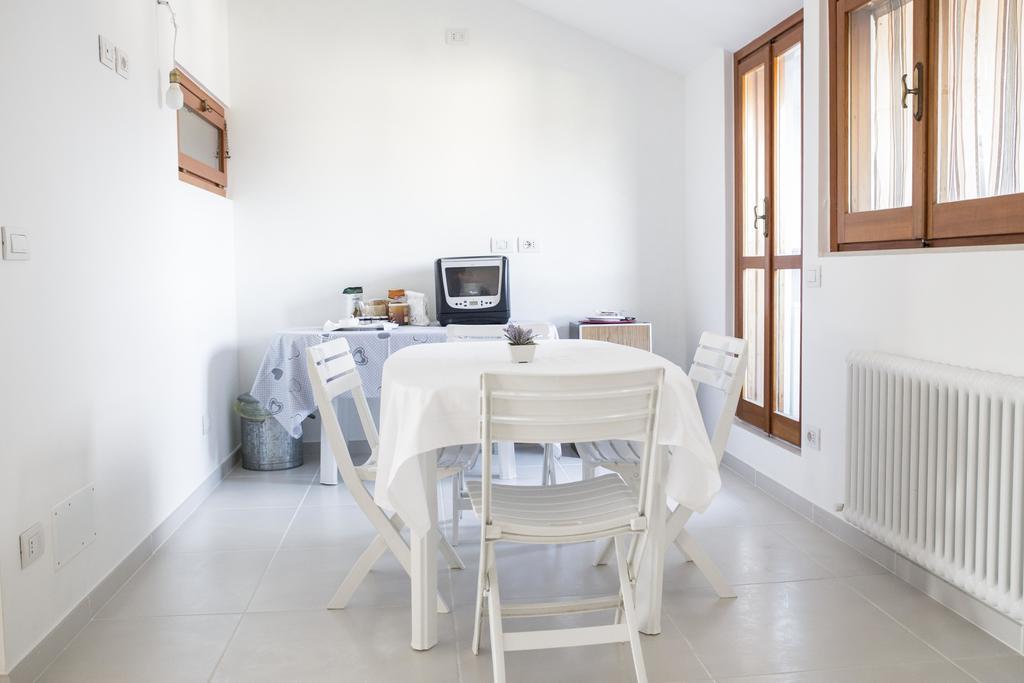 Bed and Breakfast Bianco Nuvola Montecchio  Esterno foto